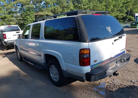 2003 Chevrolet Suburban K1500 из США, поврежденный, VIN 1GNFK16Z73R223479